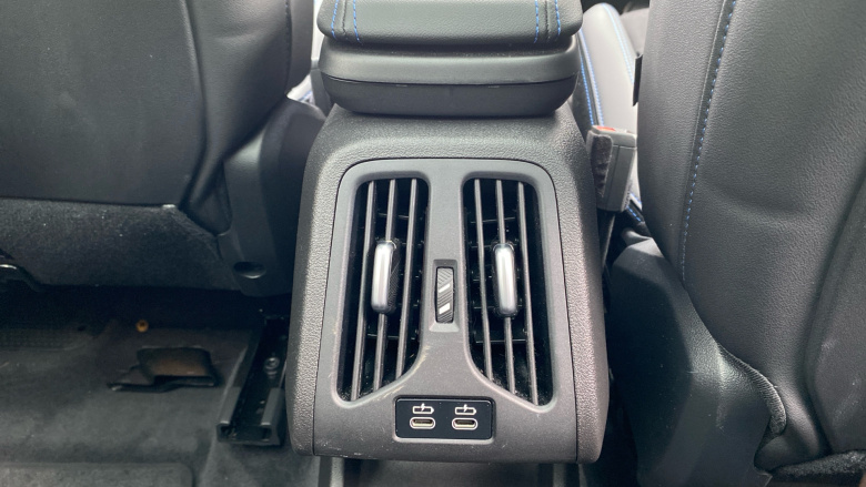 BMW 2 Series 220i MHT M Sport 5dr DCT Petrol Hatchback